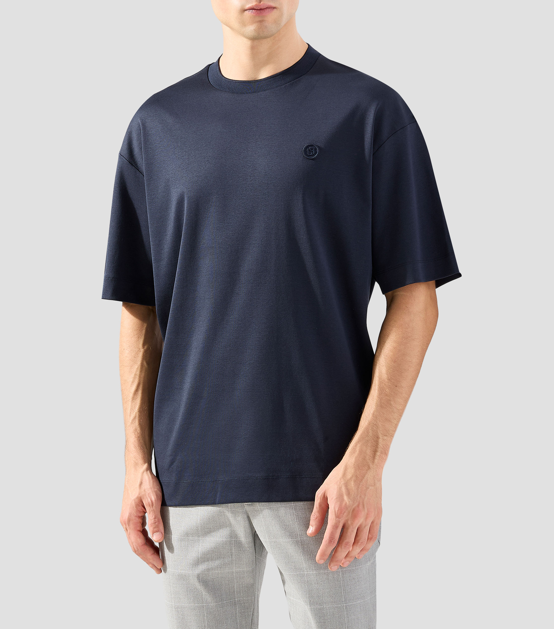 Playera de cuello redondo con manga corta lisa Hombre